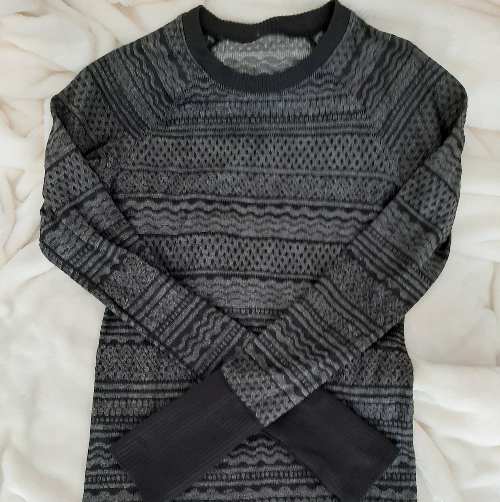lululemon run swiftly long sleeve 6